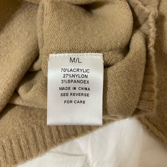 Luca + Grae Oversized Turtleneck Sweater - Picture 9 of 12